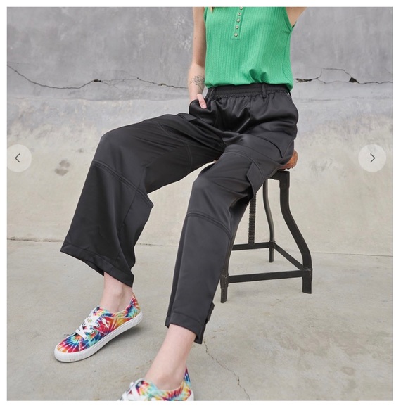 45 The Satin Cargo Pants with Front Tie - Picture 2 of 5